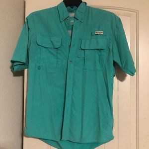 Short sleeve Magellan and Columbia shirts